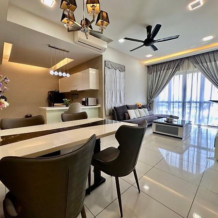 Takuro Homestay Petaling Jaya Eksteriør bilde